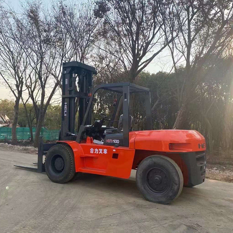 10 ton heftruck met minimale hefhoogte van 3 m uitstekende staat betaalbaar