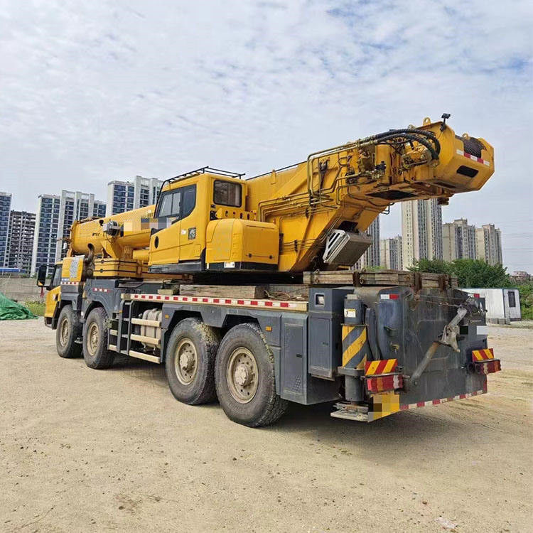 130 ton kraan XCT130 telescopische spinkraan vrachtwagen originele kleur Werktijden 2001-4000