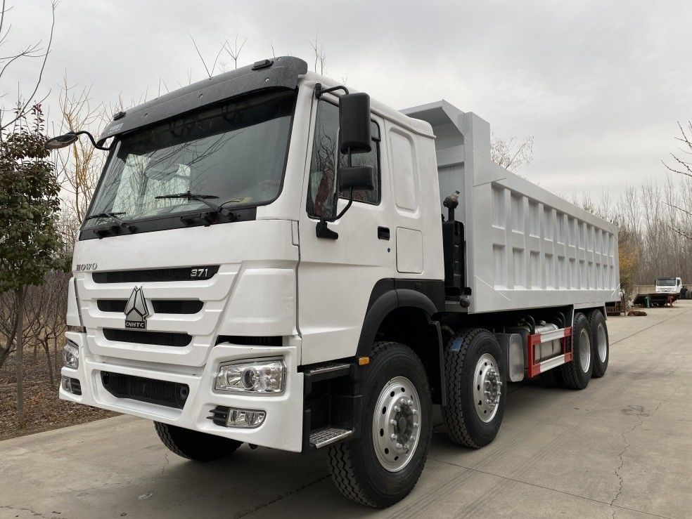 Gebruikelijke tippertruck 35 ton Sinotruk HOWO 8*4 dumptruck 371HP voor mijntransport