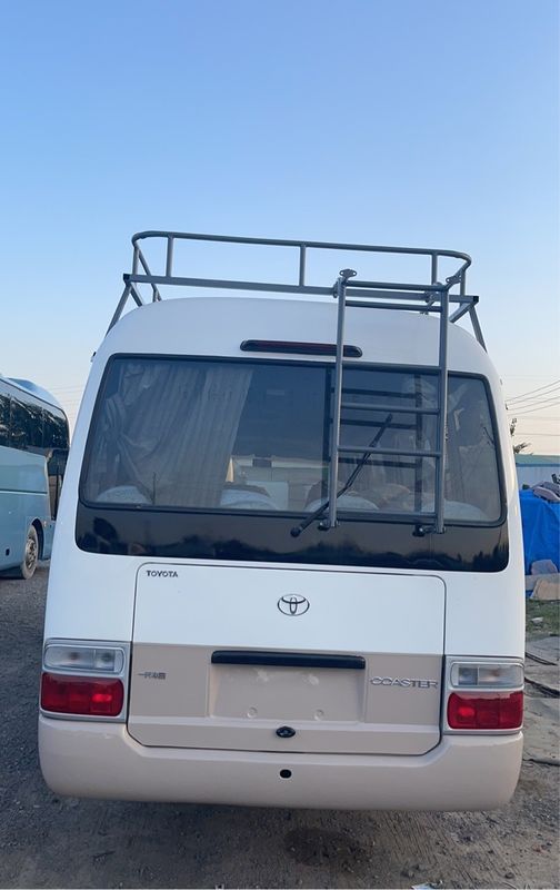 Tweedehands Toyota Coaster Bus Luxury Linksgestuurd Dieselbrandstof Max. vermogen 113/5200 kW