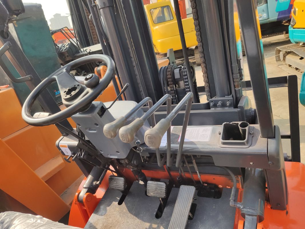 1160 mm Overbreedte 2,5 ton HELI Gebruikte vorkheftruck met vooroverhang van 465 mm