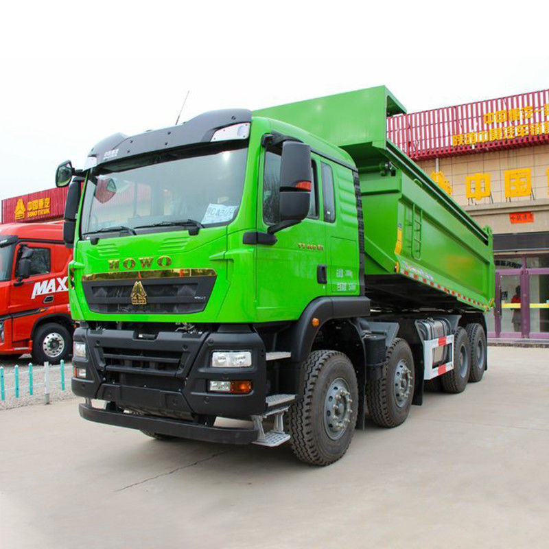 Gebruikte HOWO 430 pk vrachtwagen met 6 cilinders en Euro 5 emissie standaard