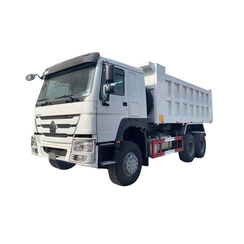 Gebruikte HOWO 6x4 dumptruck met achterste schakeling nummer 2 en automatische airconditioner