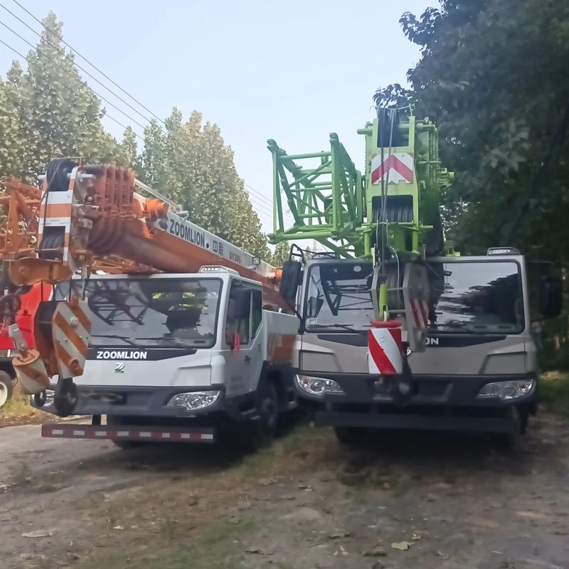 Gebruikte machine kraan type telescopische rechte boom kraan 50 ton 55 ton Zoomlion truck kraan