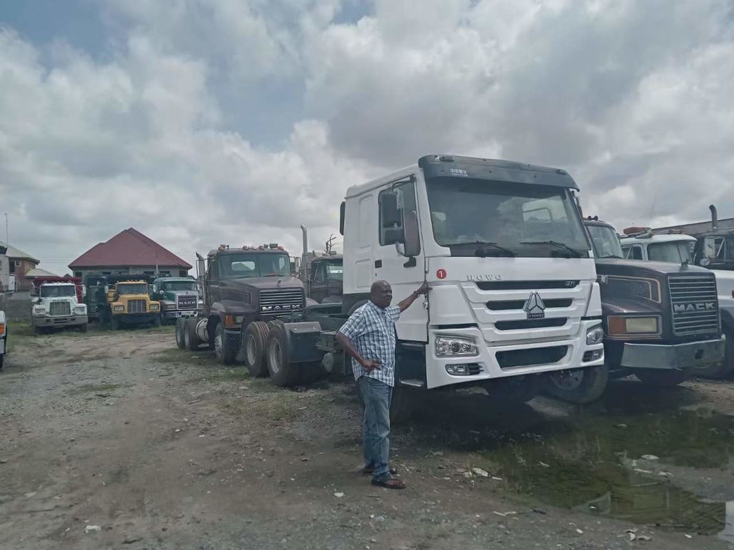 SHACMAN F3000 6x4 Dump Truck 12 banden 30 ton 10-15T GVW Goed ontwerp en prestaties