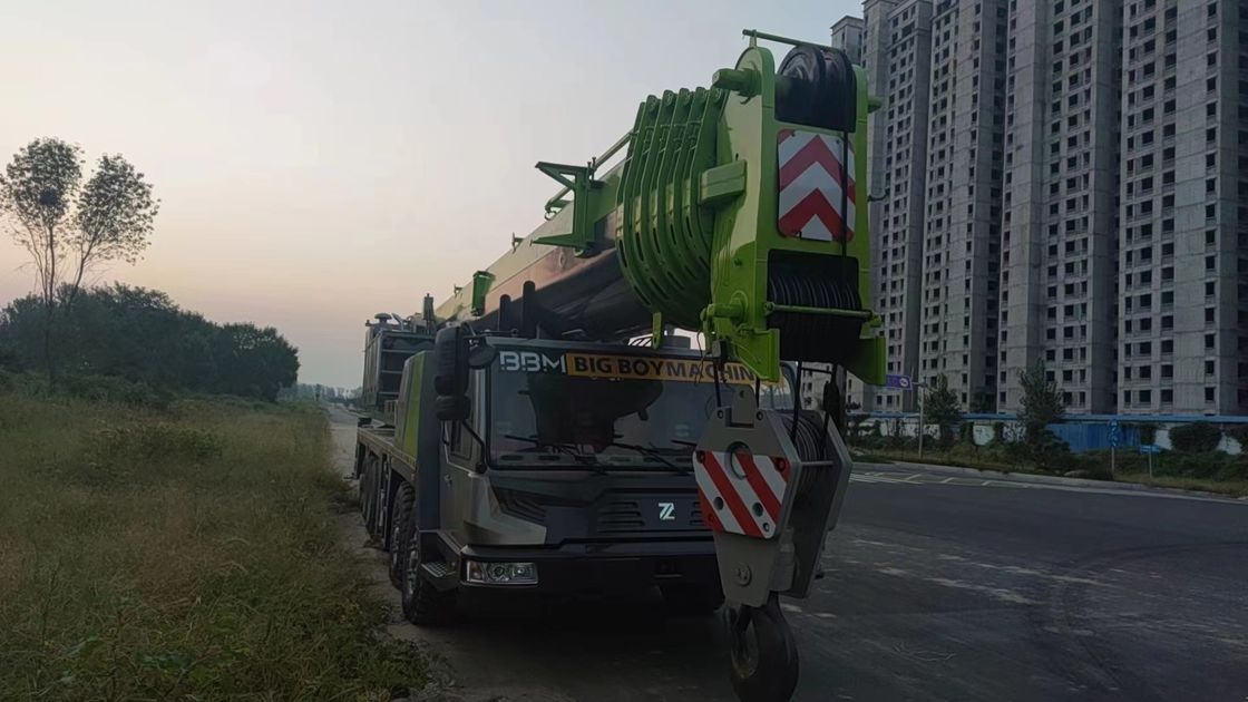 150T telescopische kraanhef Zoomlion kraan vrachtwagen met max. hefvermogen van 39,5 M