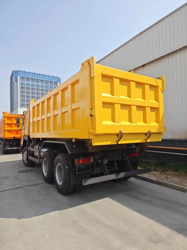 25-30t 7500*2450*3450mm Gebruikte Howo Truck Howo Dump Truck in en 7500*2450*3450mm Grootte