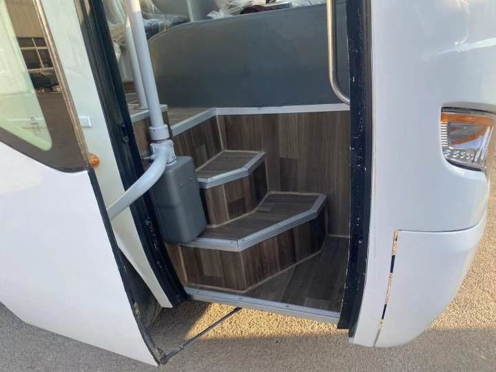 Gebruikte Higer luxe bus 30 zitplaatsen diesel motor stadsbus in uitstekende staat