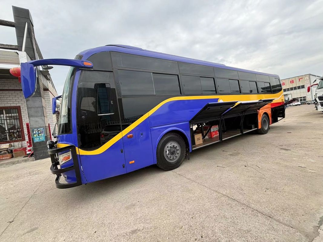 72 zitplaatsen Linksgestuurde personenautobus met Euro 4 emissie standaard motorcapaciteit 8L