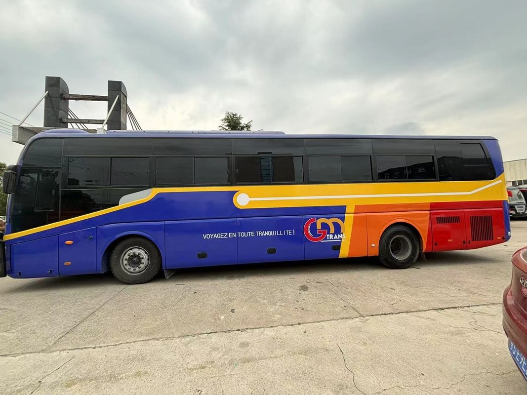 72 zitplaatsen Linksgestuurde personenautobus met Euro 4 emissie standaard motorcapaciteit 8L