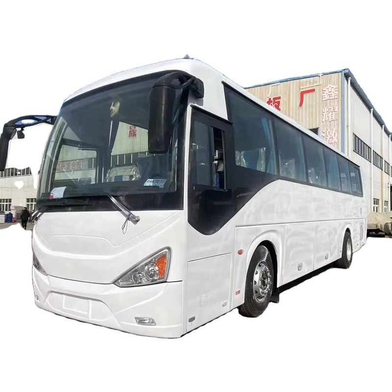 Leveringsklaar RHD LHD Coach Bus met 8900 ml verplaatsing en handgeschakeld type
