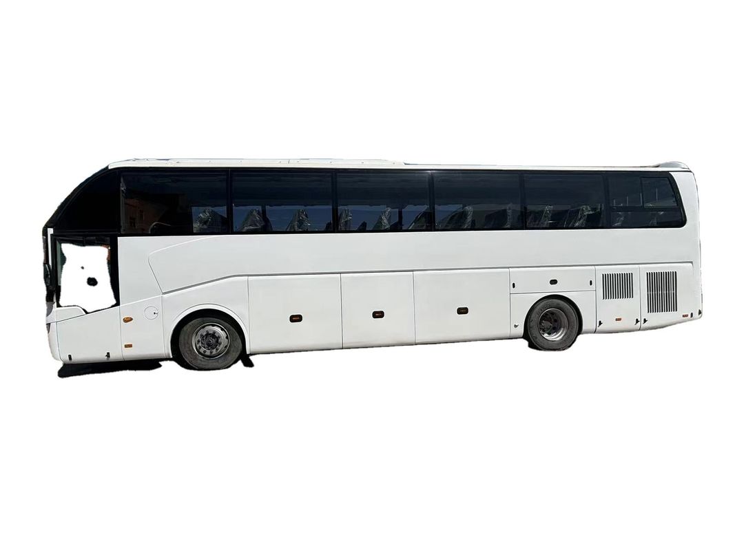 30/45/57 zitplaatsen Toeristenbus Passagiersbus met 8400 ml Verplaatsing 10990*2500*3670mm