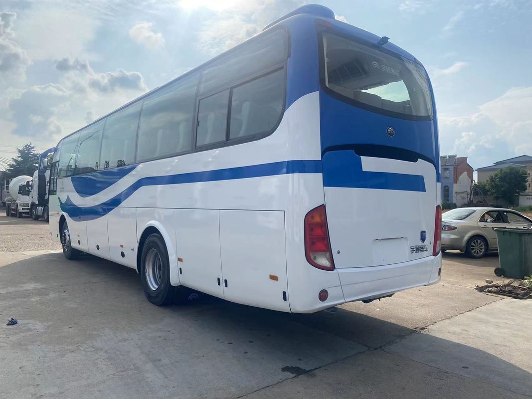 RHD 6122 45-65 zitplaatsen Gebruikte bus in Euro 3 emissie standaard 6-8L motorcapaciteit