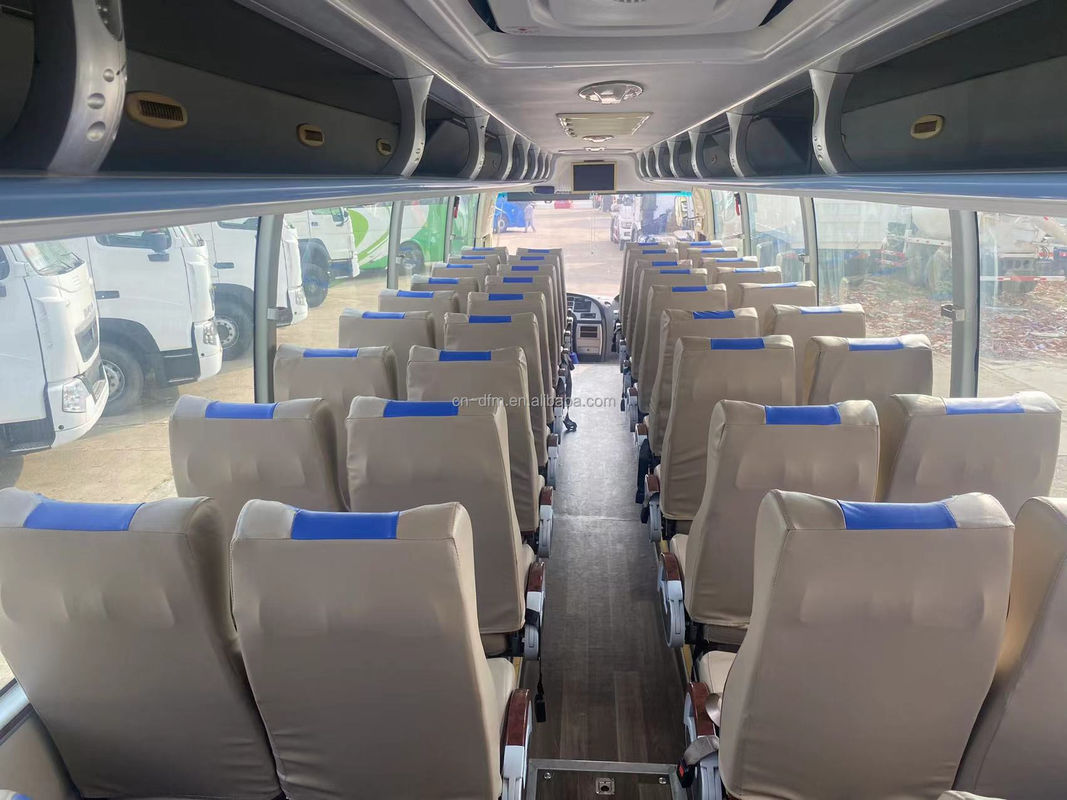 6122 40-55 zitplaatsen Gebruikte bussen met LHD-stuur en 6-8L motorcapaciteit