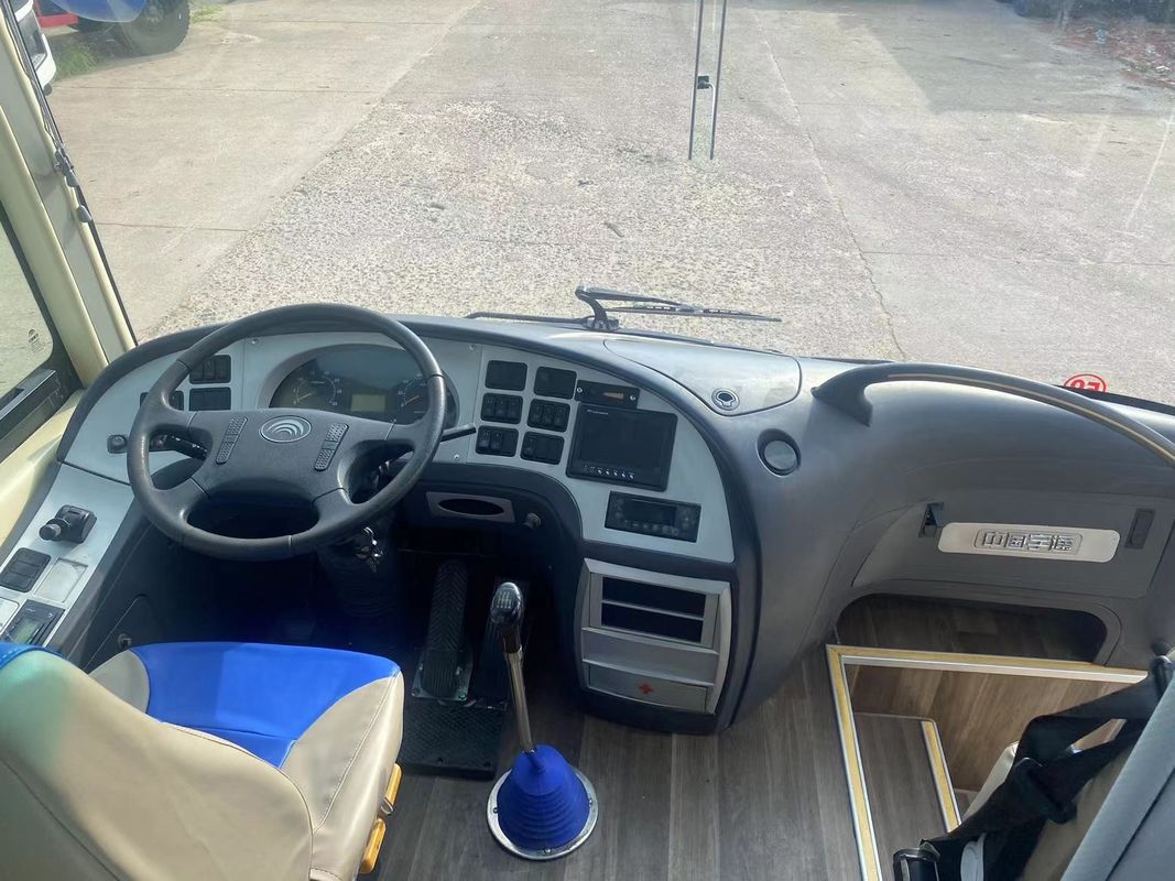 Afrika Land Front Engine Yutong 30-35 zitplaatsen Gebruikte bus met Car Entertainment System