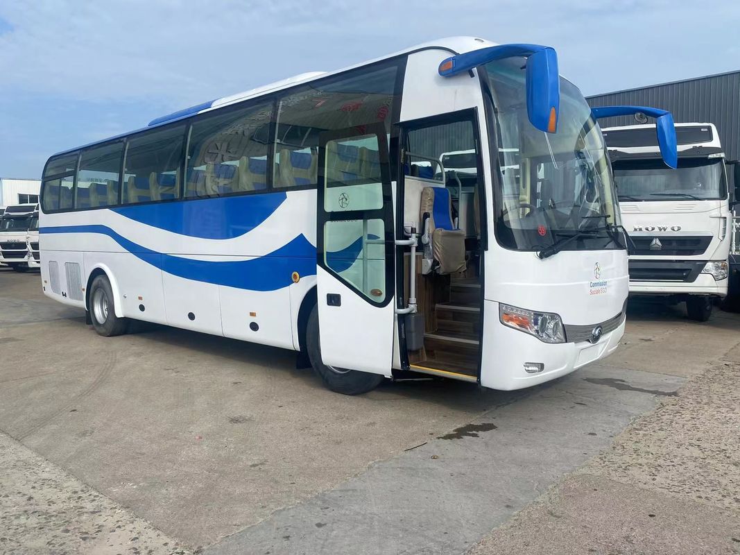 s Duurzame 50-60 zitplaatsen tweedehands bus met voorste schijf achterste trommeldromme en AWD-aandrijving