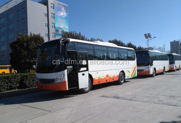 Populaire gerenoveerde luxe 30 zitplaatsen gebruikte bus in West-Afrika Euro 3 en maximale snelheid 100 km/u