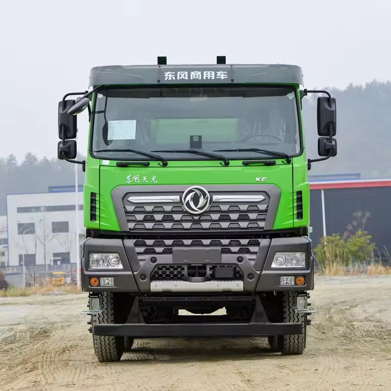12 wielen 35 ton 600 pk Dongfeng dump truck voor zand bodem steen transport tipper