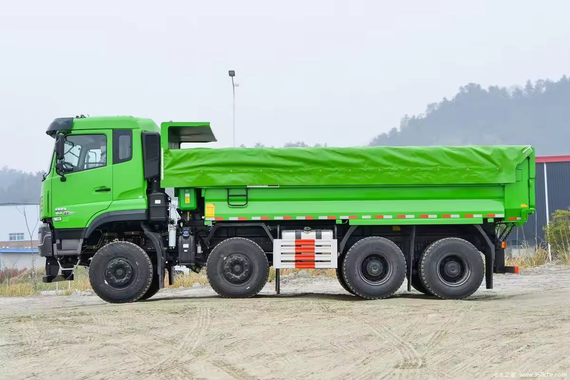 12 wielen 35 ton 600 pk Dongfeng dump truck voor zand bodem steen transport tipper