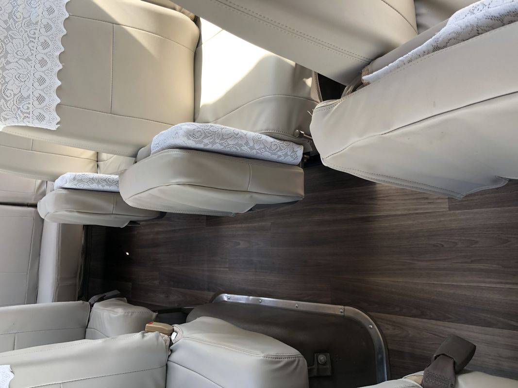 Toyota Coaster Bus 2018 30 zitplaatsen gebruikt met benzine- en dieselmotor M156 transmissie