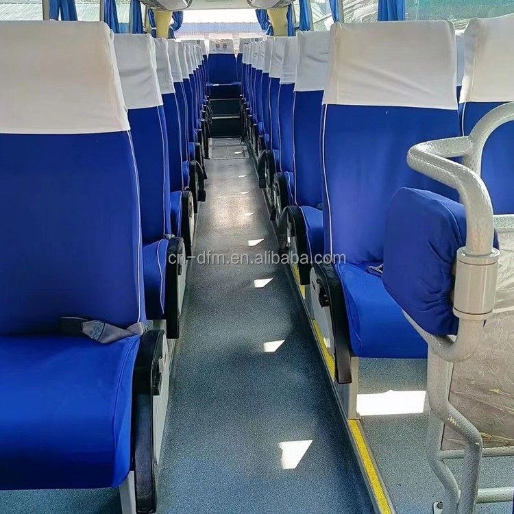 Yutong Gebruikte Bus 54 zitplaatsen Linksrijder Coaches met maximale snelheid 90km/h en 2 airbags