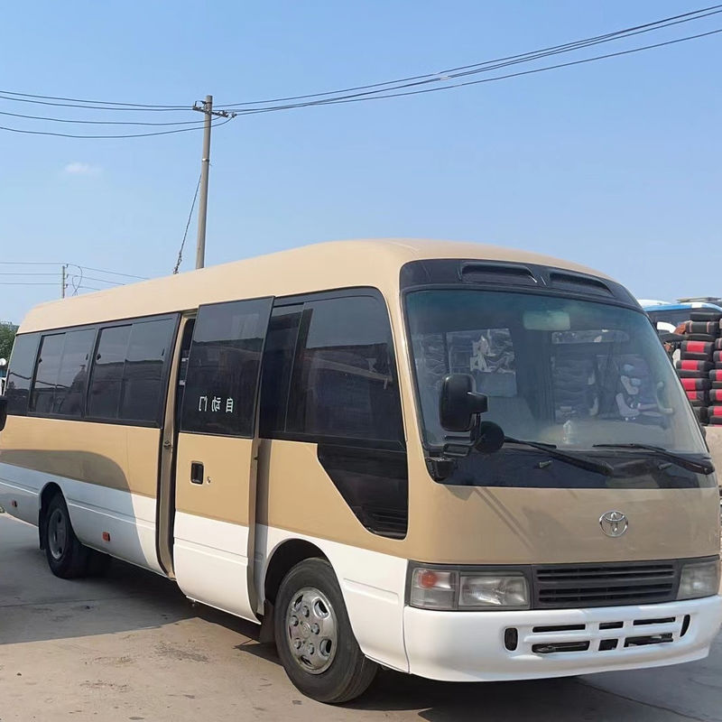 29 zitplaatsen Toyota Coaster Minibus met Euro3 emissie standaard en Cummins motor model