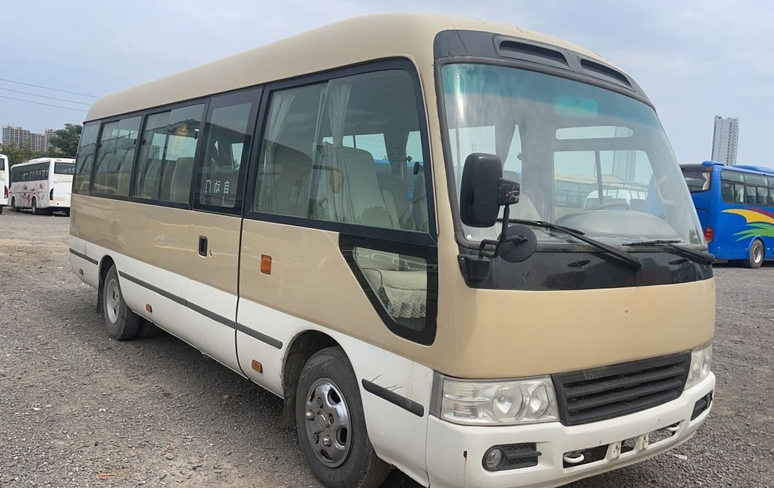 Mini Toyo ta Coaster bussen met 10-23 zitplaatsen