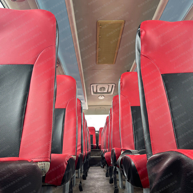 Direct verkopen van 57 zitplaatsen gebruikte bussen met een verplaatsing van 8.424L en YC6L280-42 motor model