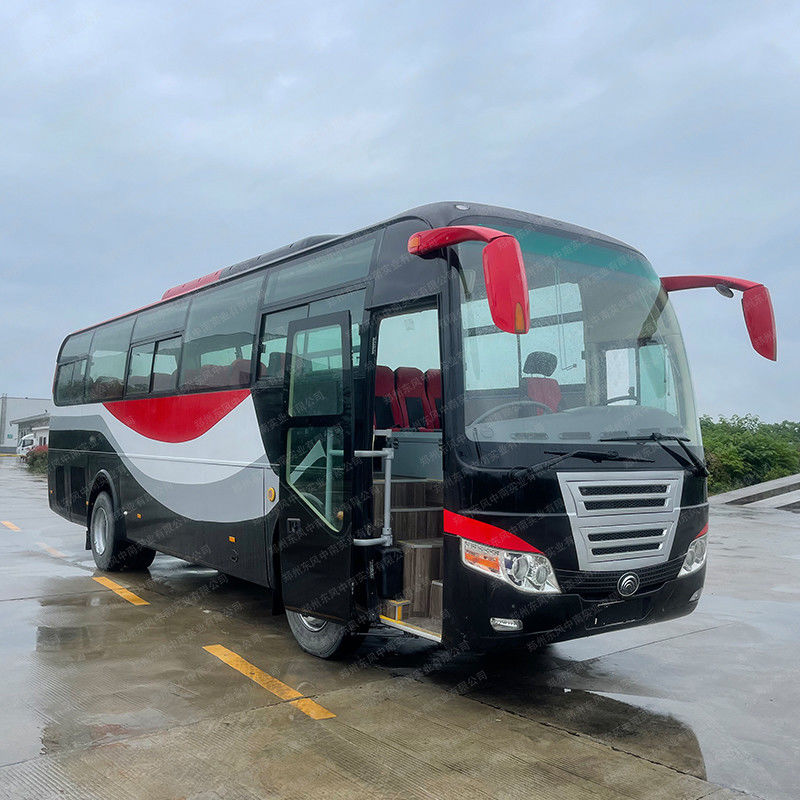 Manuele transmissie Type 57 zitplaatsen Chinese aangepaste bus met maximale snelheid van 100 km/u