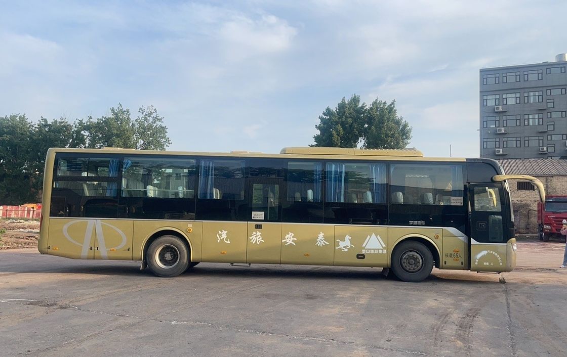 65 zitplaatsen Coach Bus Perfect gerenoveerd Euro III emissie standaard met en betaalbaar