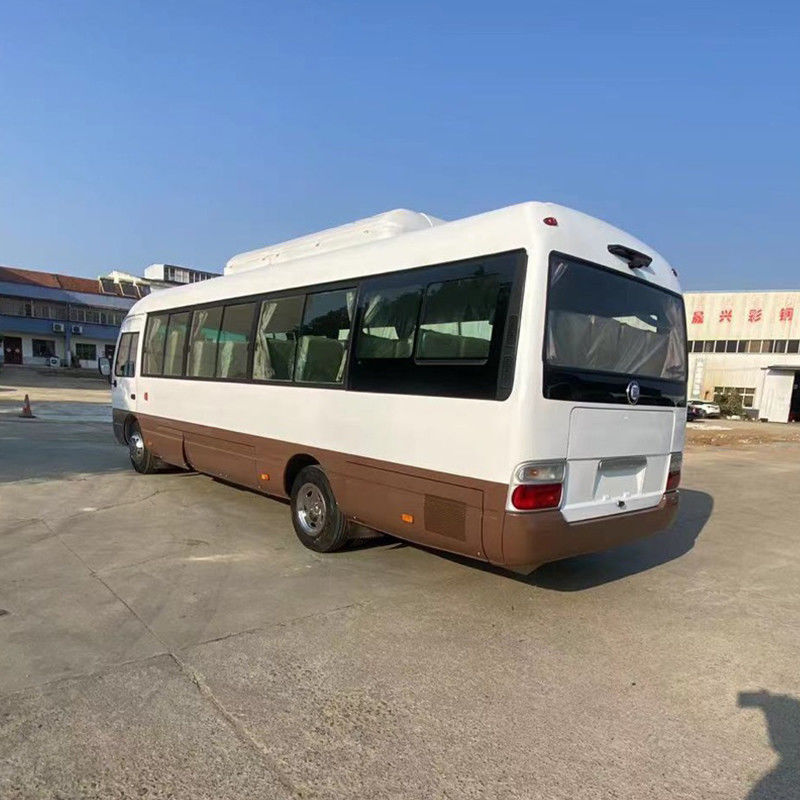 LHD 30 zitplaatsen gebruikte Toyo Ta Coaster Bus met goede conditie en Euro 3 emissie standaard