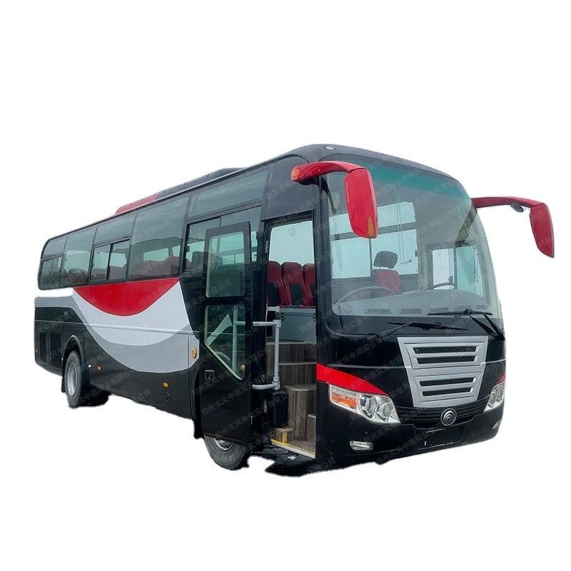 57 zitplaatsen Gebruikte bussen Goed gerenoveerde Chinese bus met Euro 3 emissie norm