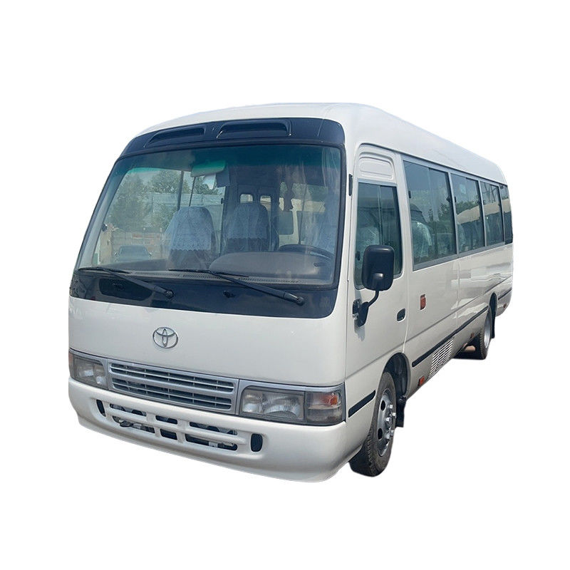 Brandstof 30 zitplaatsen Toyota Coaster Bus goede staat LHD Gebruikte dieselmotor 6900*2010*2600