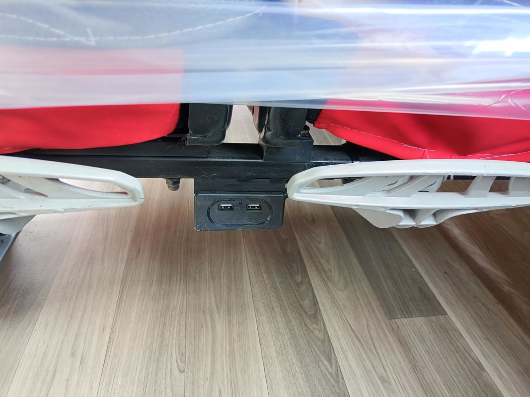 57 zitplaatsen Gebruikte bussen en autocars Luxe voormotor autocar Busprijzen met AC-uitrusting