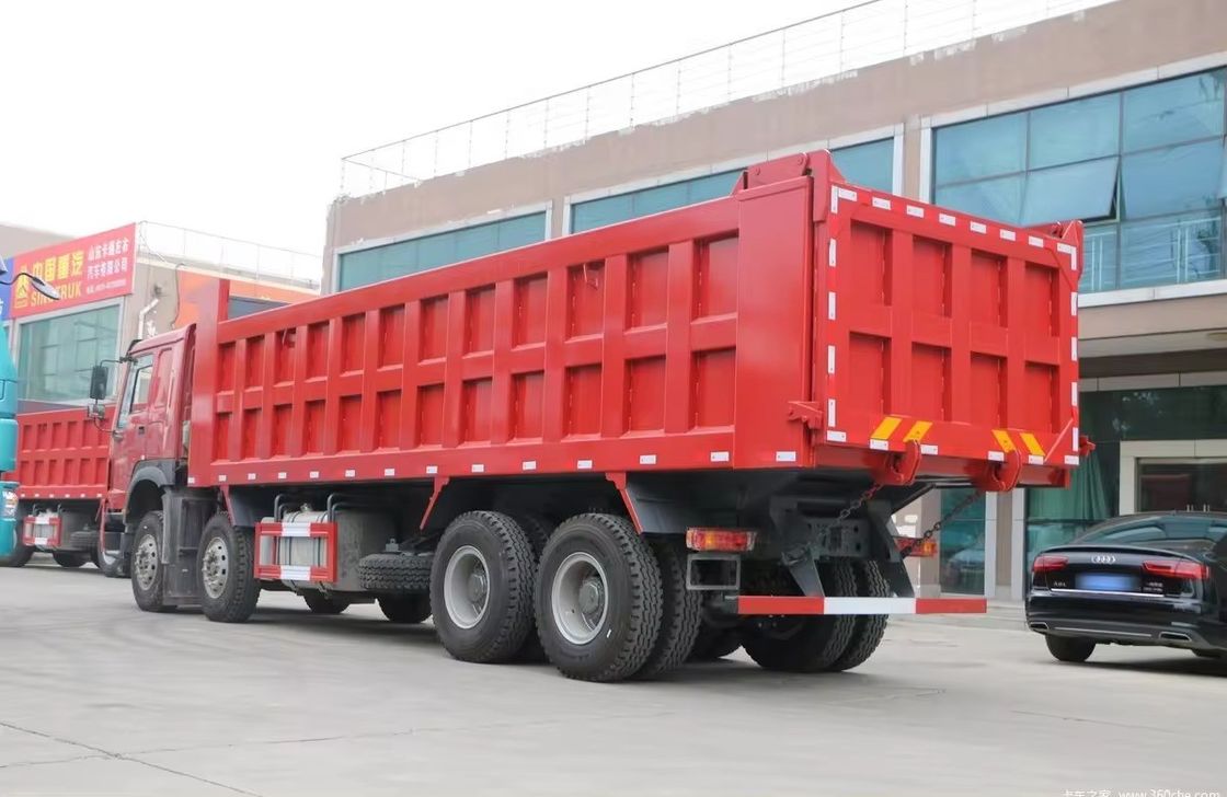Howo 8x4 12 wielen gebruikte tipper truck 40 ton 380 pk zware dump truck met links stuur