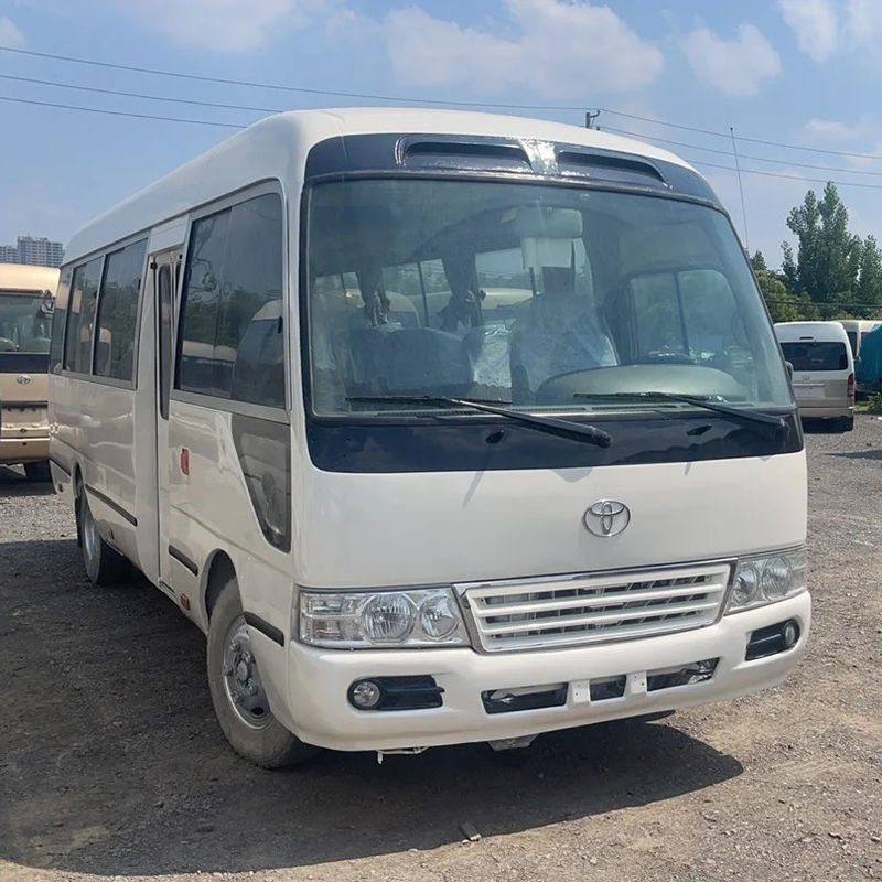7.00R16 band in goede staat Diesel gebruikte Toyo ta Coaster Bus Klant vereiste