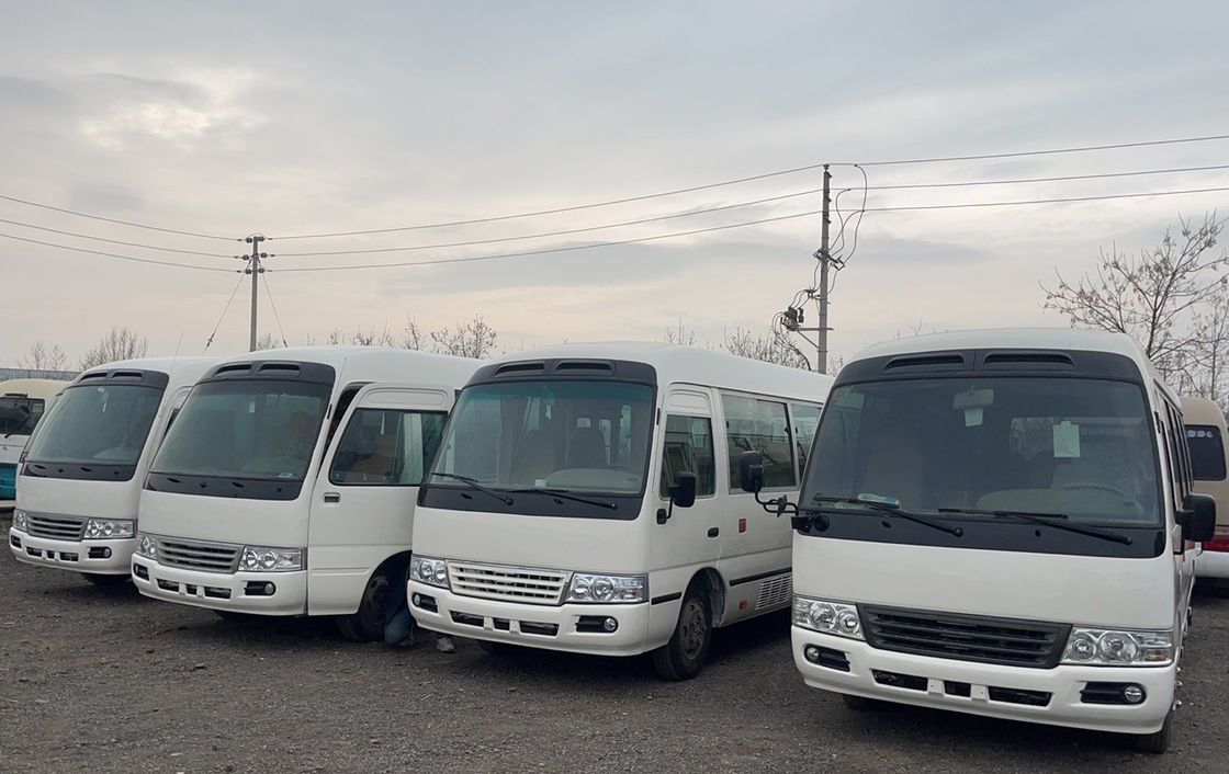 7.00R16 band in goede staat Diesel gebruikte Toyo ta Coaster Bus Klant vereiste