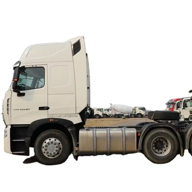 Sinotruk Howo 6x4 10 wiel trekker vrachtwagen Gebruikt 371 pk 440 pk cilinders 6 band nummer 10