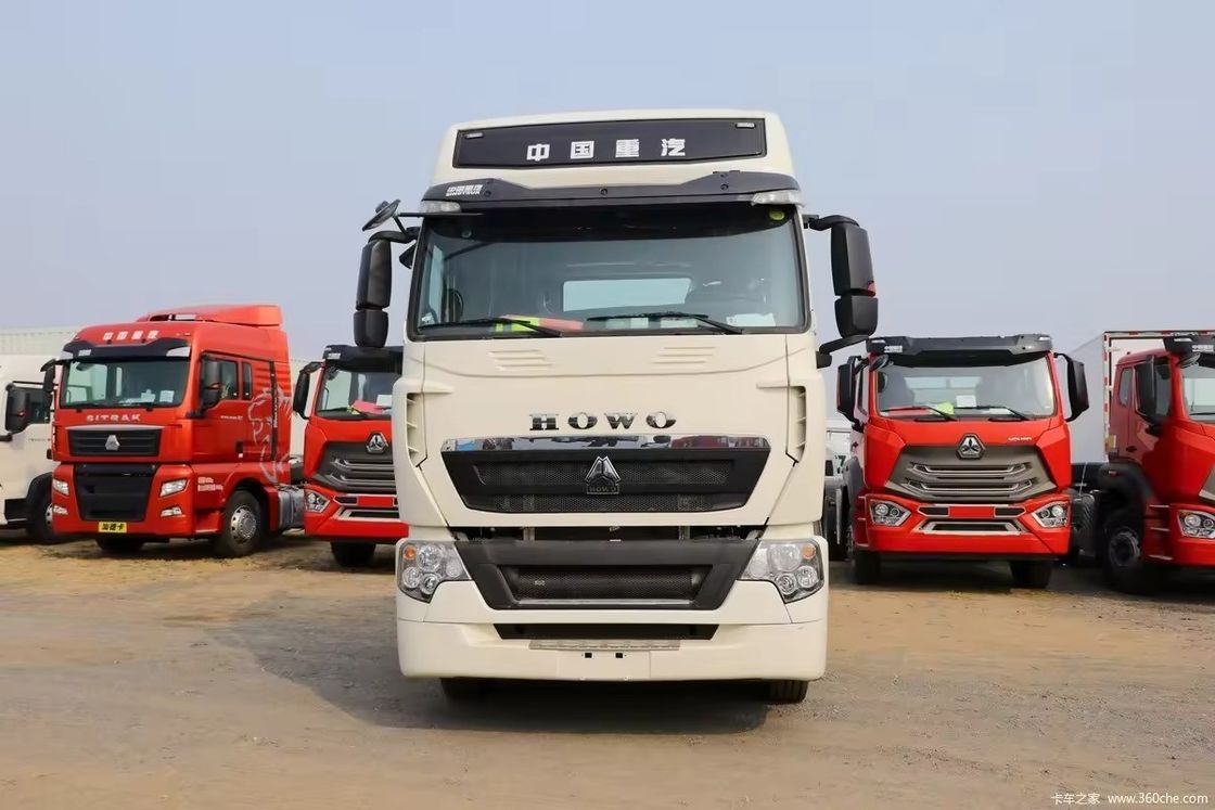Sinotruk Howo 6x4 10 wiel trekker vrachtwagen Gebruikt 371 pk 440 pk cilinders 6 band nummer 10