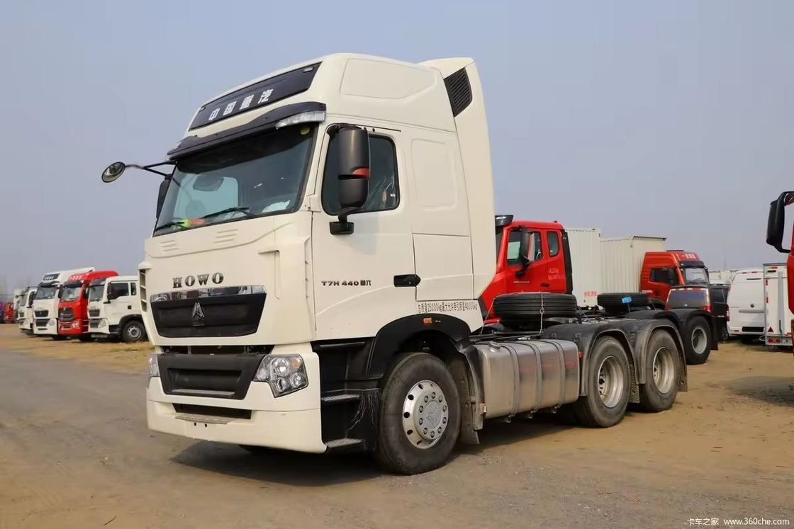 Sinotruk Howo 6x4 10 wiel trekker vrachtwagen Gebruikt 371 pk 440 pk cilinders 6 band nummer 10
