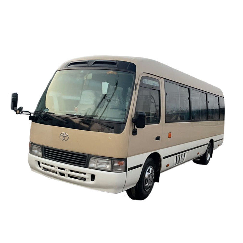 30 zitplaatsen gebruikte achtbaanbus met originele Toyota dieselmotor en maximaal vermogen 113/5200kw