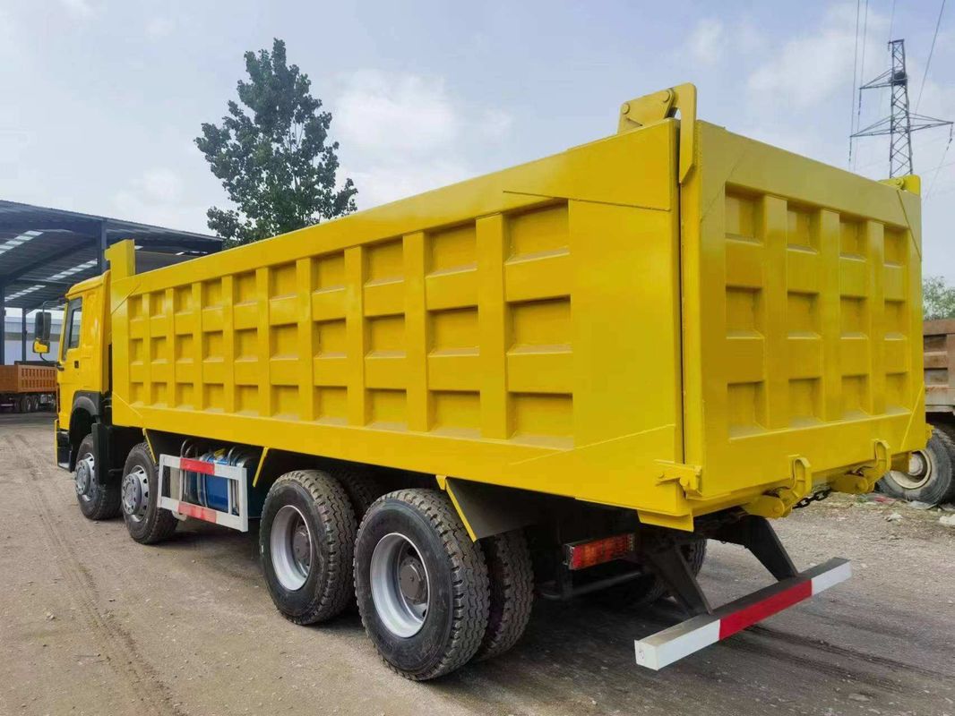 Volledig gerenoveerd gebruikte Howo 8x4 371 pk 20-24 kubieke meter tipper truck dumper diesel