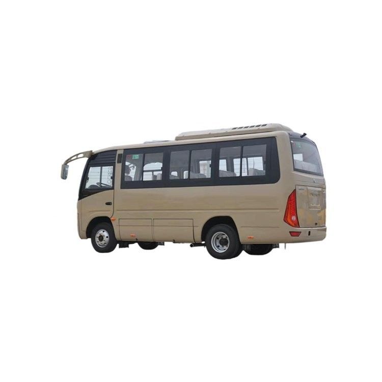 Handgeschakelde transmissie Type Dongfeng 19 zitplaatsen LHD Gebruikte achtbaanbussen 2360ml Verplaatsing
