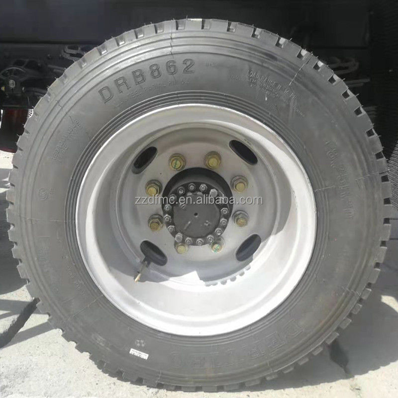 HOWO 6x4 371 pk Diesel-koppelaar met afmetingen L x W x H mm 8245X2550X3450 mm