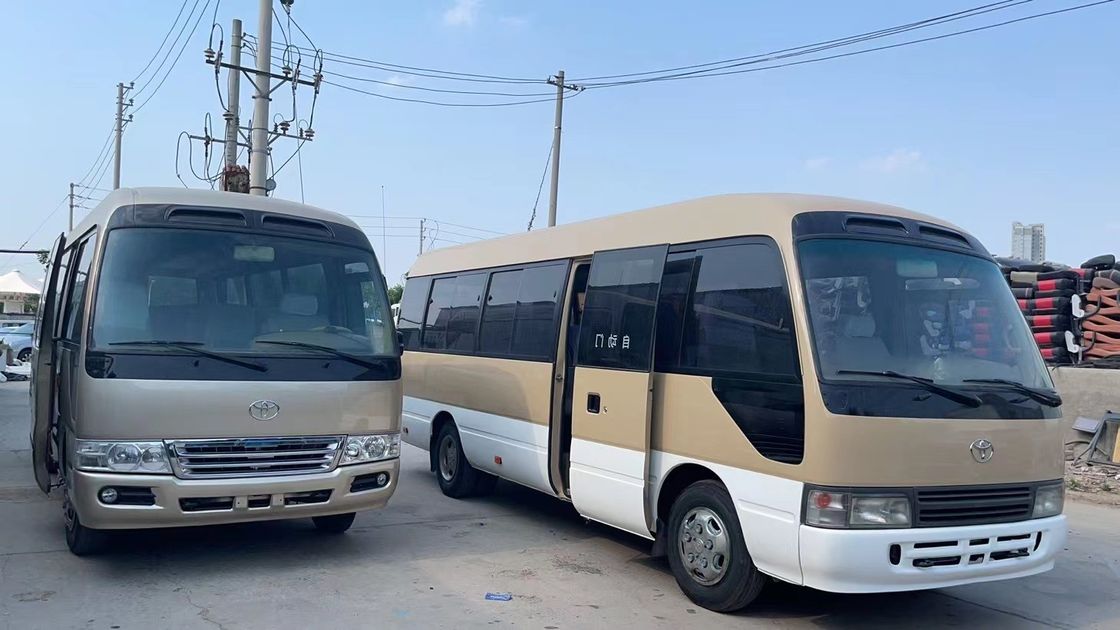 Handgestuurde 7m LHD tweedehands minibus 30 zitplaatsen