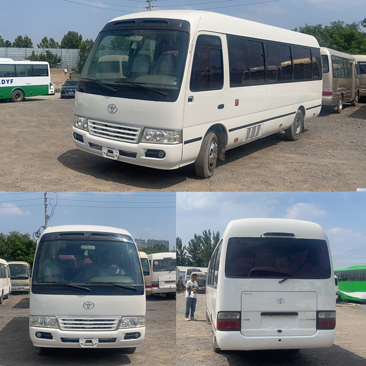 30 zitplaatsen Toyota Coaster Bus met dubbele luchtrem en hoge snelheid van 69 Km/h