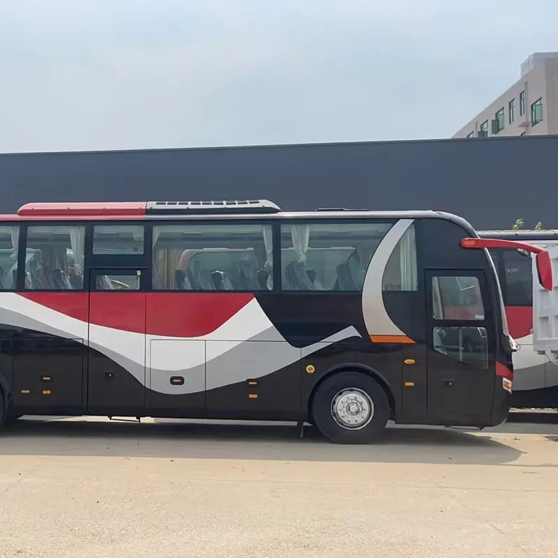 Zoek uw perfecte 47-zits bus met achtermotor en lage kilometertraje van 56000km bij ons
