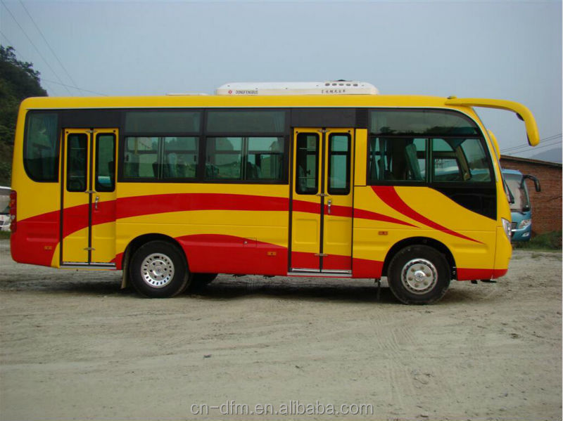 Gebruikte Dongfeng 32 zitplaatsen stadsbus met lage vloer met 85 kW/2400 r/min.