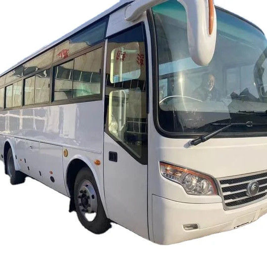 7m 35 zitplaats voormotor gebruikte bus handgeschakelde transmissie maximale snelheid 71 90 km/h
