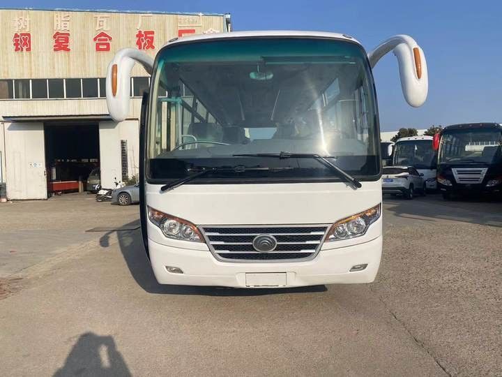 7m 35 zitplaats voormotor gebruikte bus handgeschakelde transmissie maximale snelheid 71 90 km/h